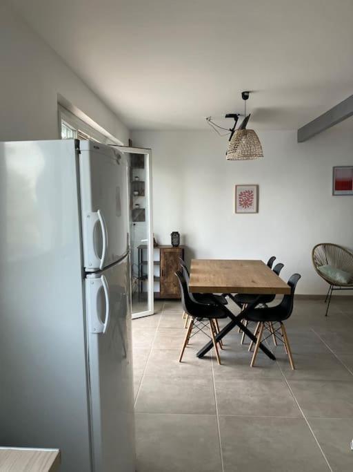 Appartement T4 Terrasse Et Vue Istres Luaran gambar
