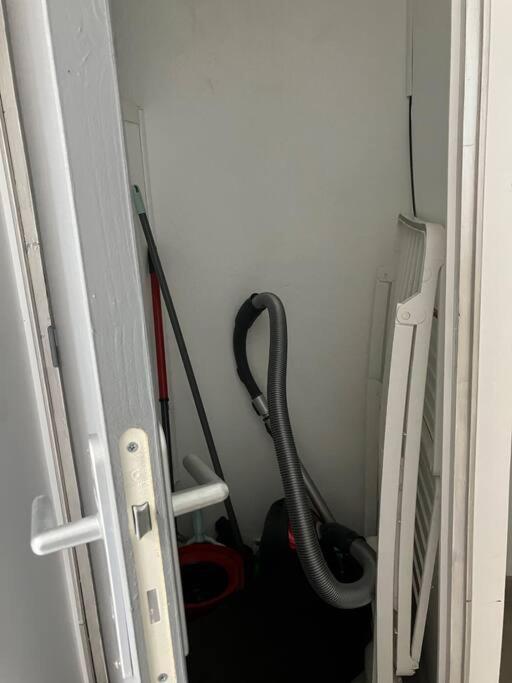 Appartement T4 Terrasse Et Vue Istres Luaran gambar