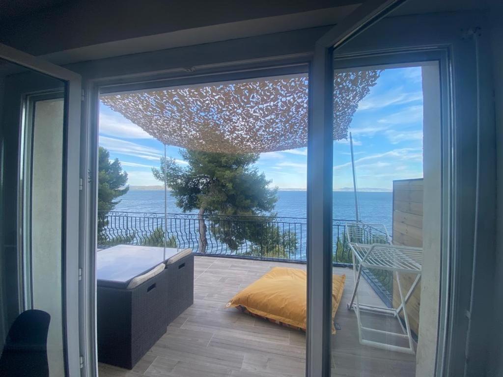 Appartement T4 Terrasse Et Vue Istres Luaran gambar