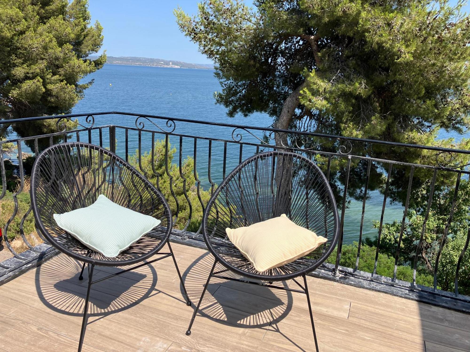 Appartement T4 Terrasse Et Vue Istres Luaran gambar
